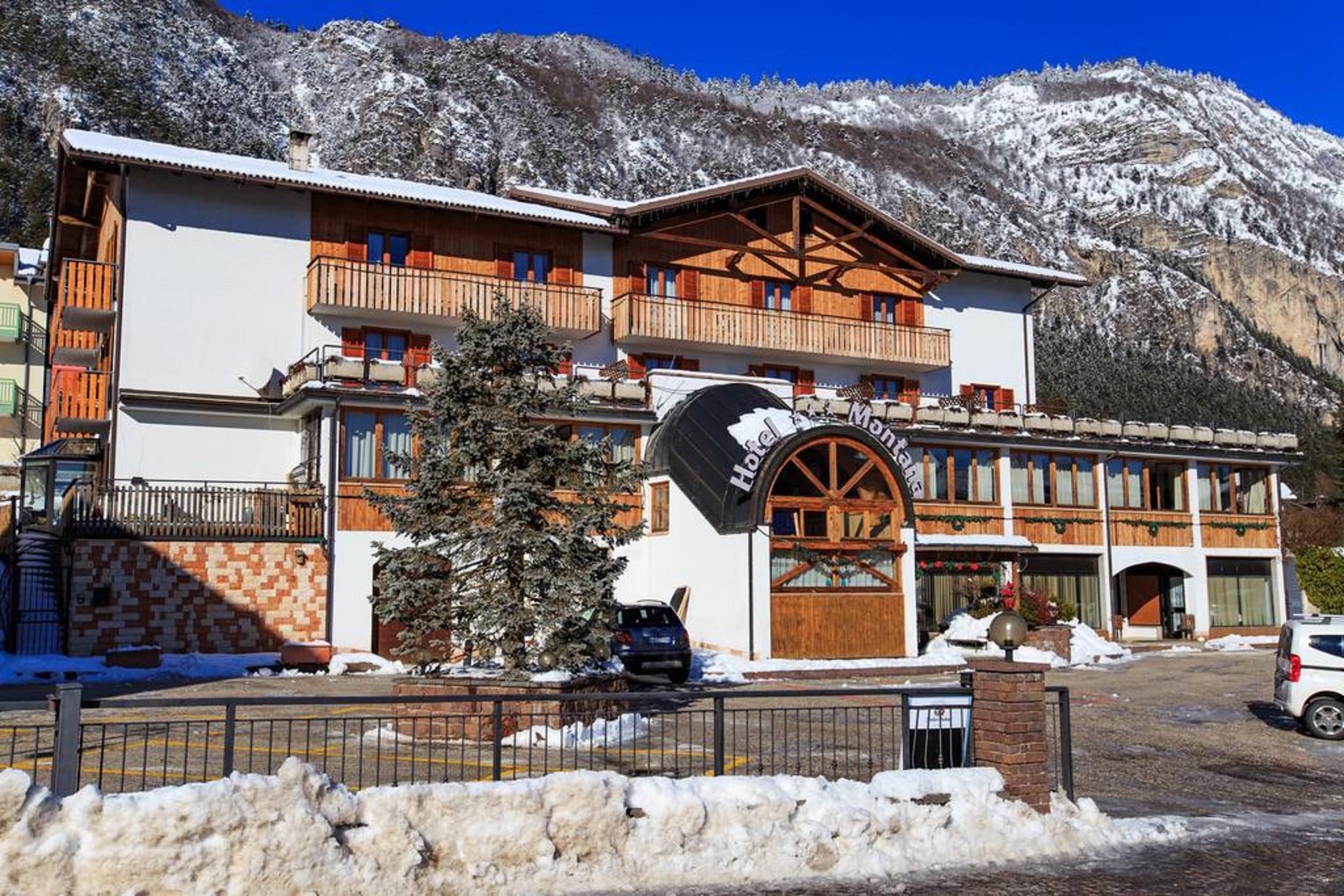 Hotel & Residence Montana Fai della Paganella Extérieur photo