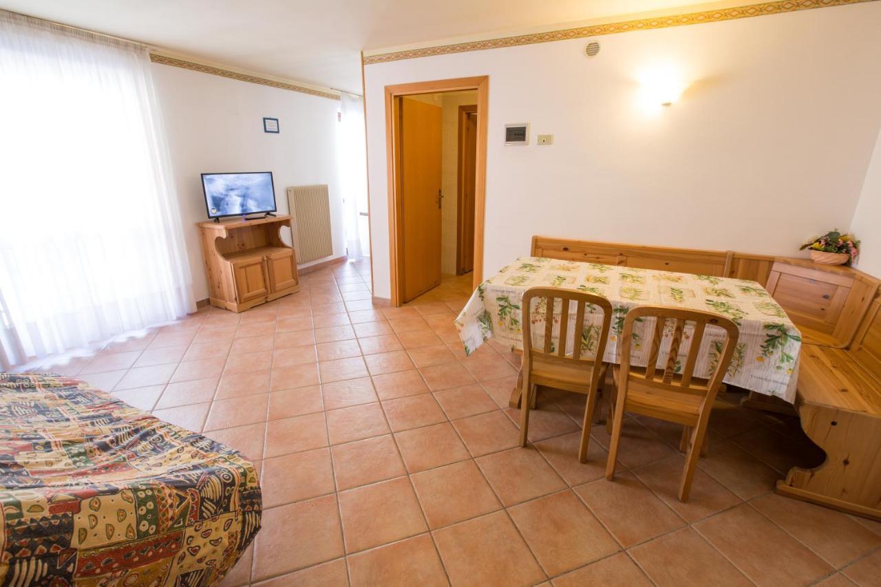 Hotel & Residence Montana Fai della Paganella Extérieur photo